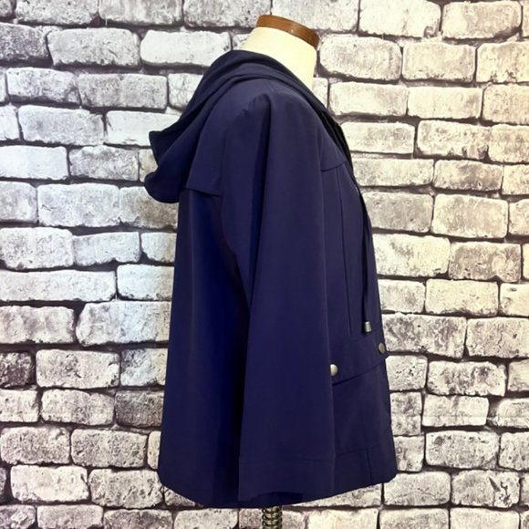 Chico's Zenergy Navy 3/4 Sleeve Jacket Size Small - Picture 8 of 9